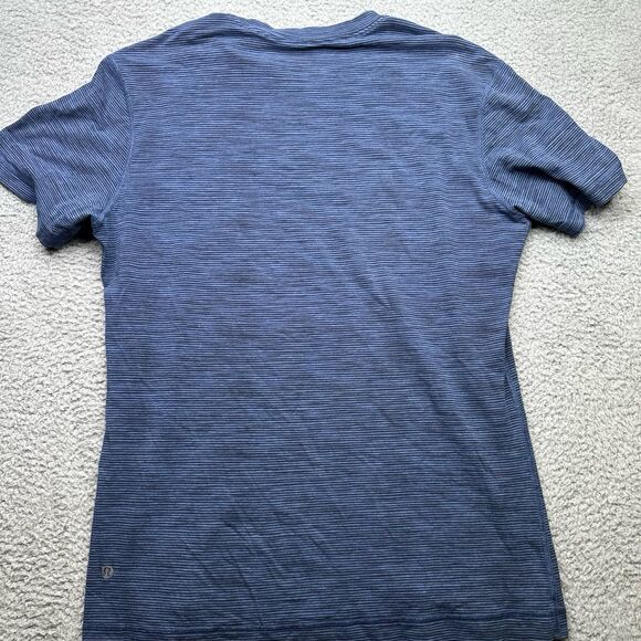 Lululemon training top men’s large navy/black stripe short sleeve - Picture 8 of 9